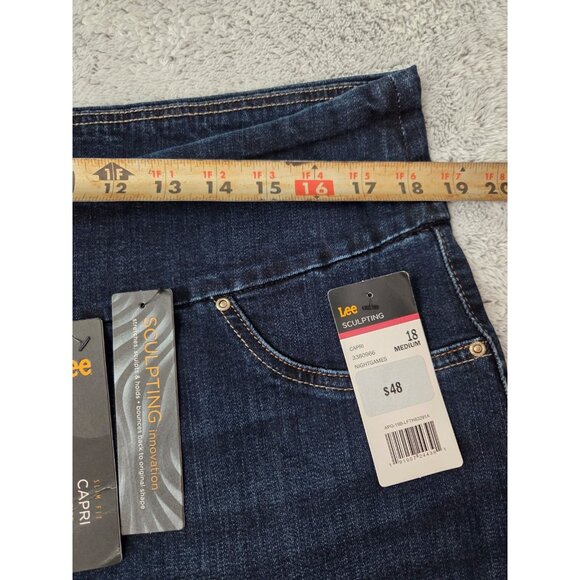 Lee Sculpting Jeans. Capri. Slim Fit. Mid-rise. Size 18. NWT - Picture 6 of 9